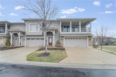 10209 Beverly Street Overland Park KS 66207