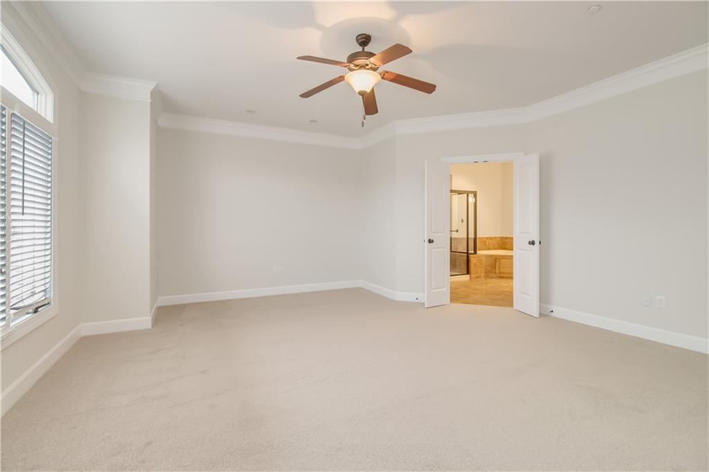 10209 Beverly Street