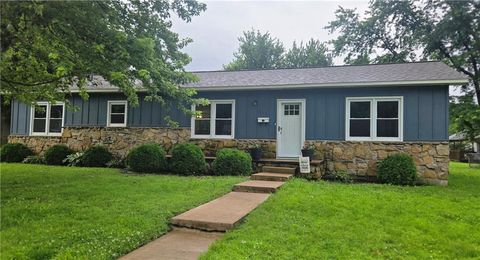 Photo of 113 W Antelope N/A, Girard, KS 66743 (MLS # 2625127)