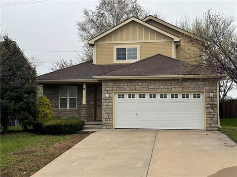 4317 Ironwood Street, Leavenworth, KS 66048 - #: 2613223