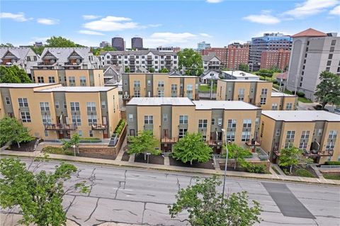 4551 Madison Avenue Kansas City MO 64111