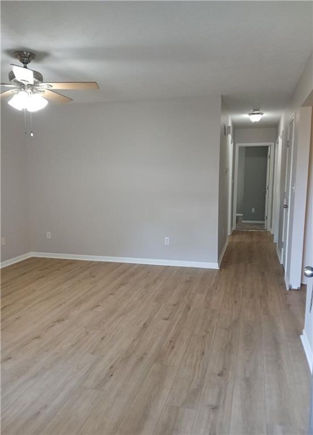 Photo of 15 Valley Road, Liberty, MO 64068 (MLS # 2576517)