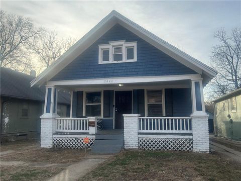2446 Quincy Street Kansas City MO 64127