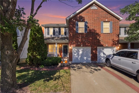 Photo of 1224 SW Wysteria Drive, Lees Summit, MO 64082 (MLS # 2646829)