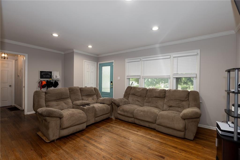 9017 Wornall Road