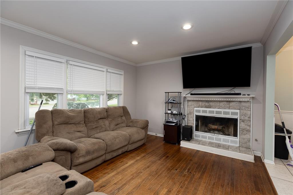 9017 Wornall Road