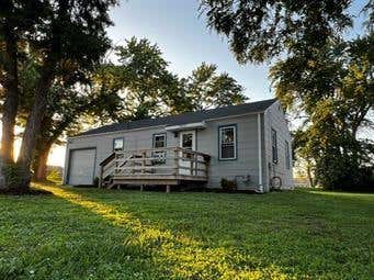 Photo of 7800 E 86th Street, Kansas City, MO 64138 (MLS # 2633171)