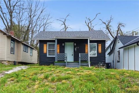 3816 E 37th Street, Kansas City, MO 64128 - #: 2610653