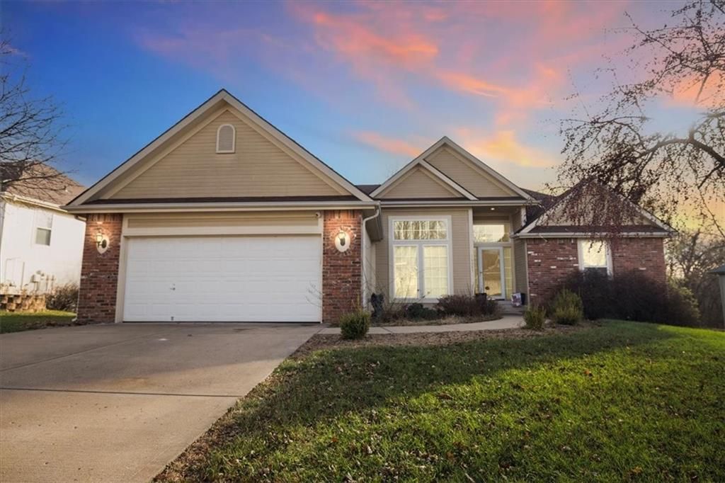 Photo of 16085 NW 134th Street, Platte City, MO 64079 (MLS # 2592275)