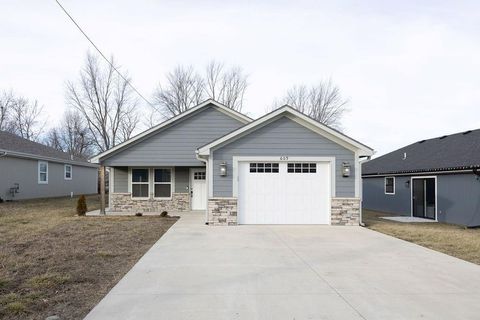 609 W Dryden Street, Odessa, MO 64076 - #: 2601190