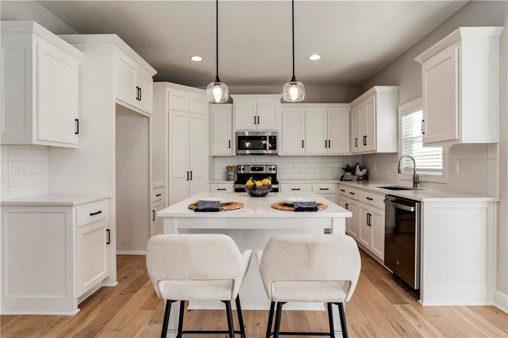 28501 W 161st Terrace