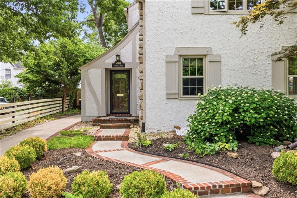 7011 Edgevale Road