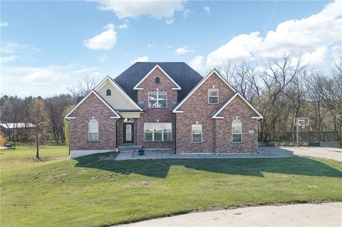 11109 Club View Drive St Joseph MO 64505