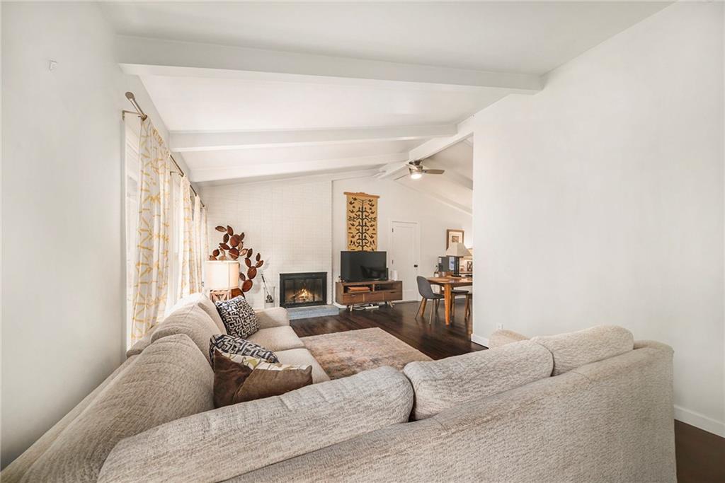 4512 W 79th Street