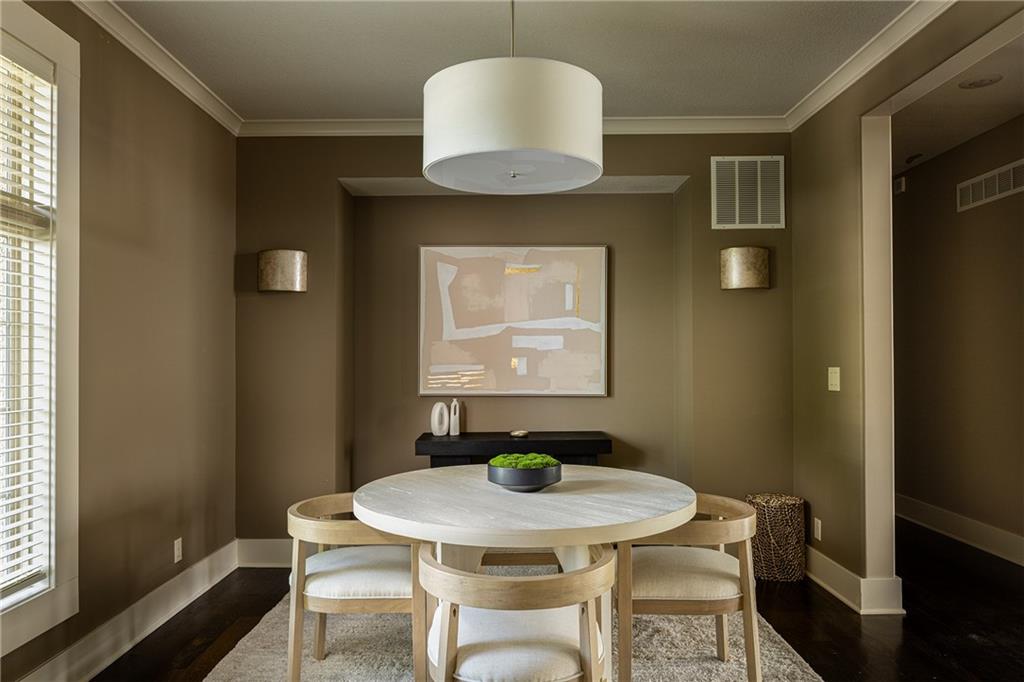 9519 W 151st Terrace