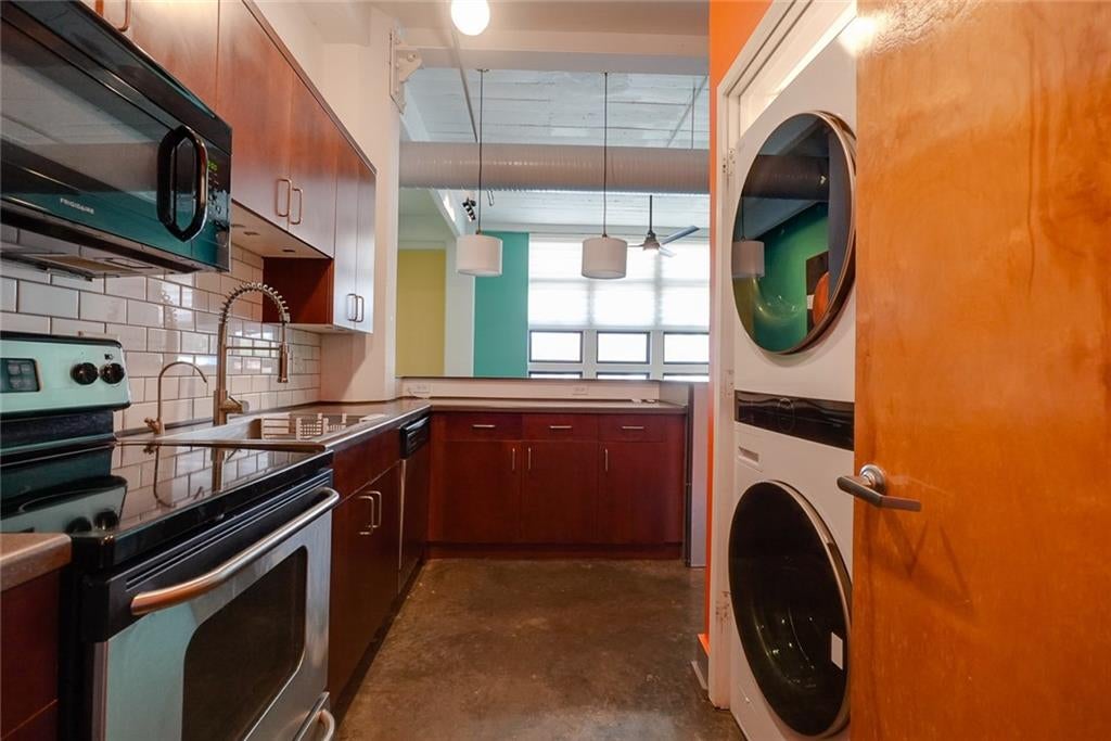 3001 Gillham Road #102