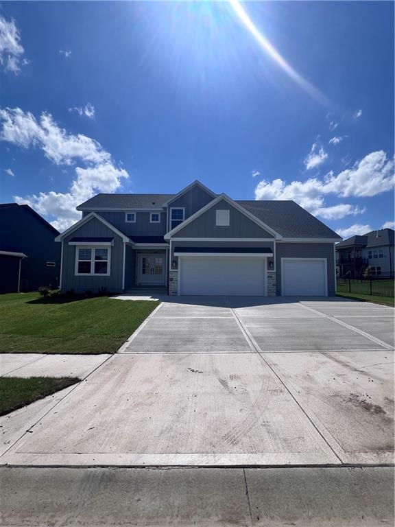 16354 Spring Valley Street