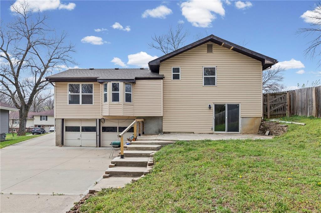 4819 N REVERE Street