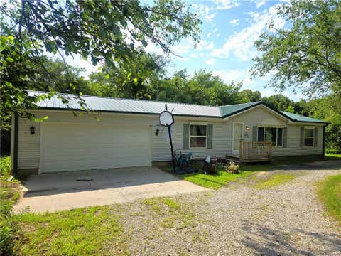 Photo of 140 Tucker Street, St Joseph, MO 64504 (MLS # 2635525)