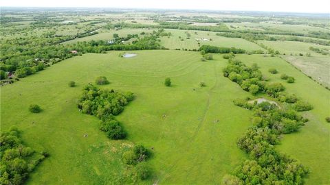 303rd & Bethel Church Road Paola KS 66071