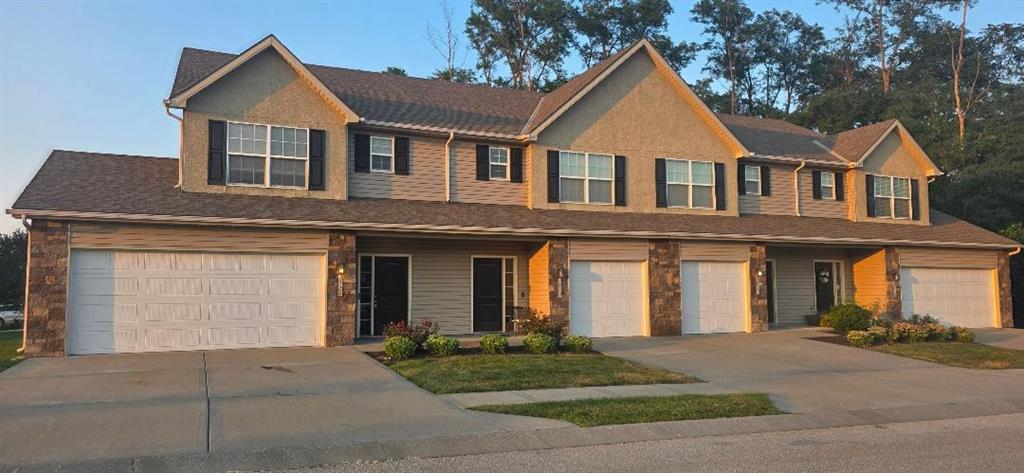 3910 3912 3914 3916 NW 94th Street