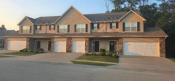 3910 NW 94TH ST, KANSAS CITY, MO 64154 - Image 7a778b02e68df6076d039ccfb1d8f206/3431406968