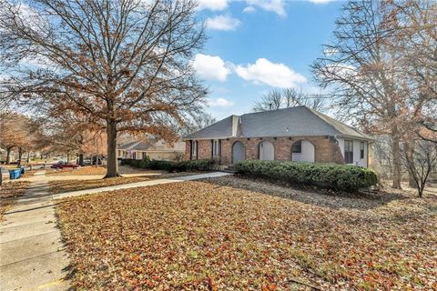 1007 Wyckwood Drive, Liberty, MO 64068 - MLS#: 2586713