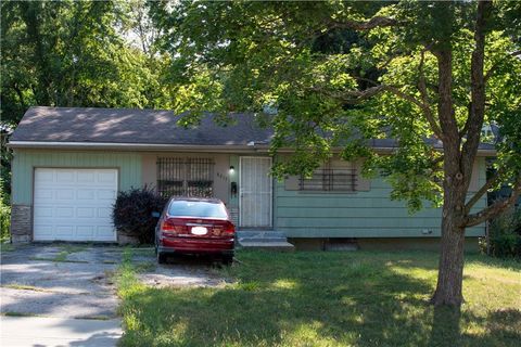 8217 Flora Avenue, Kansas City, MO 64131 - MLS#: 2571725