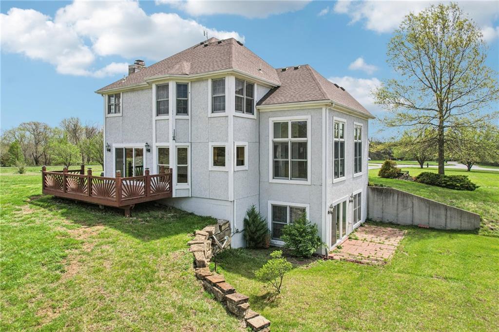 16374 Lake Point Drive