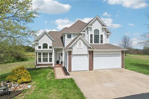 16374 Lake Point Drive Bonner Springs KS 66012