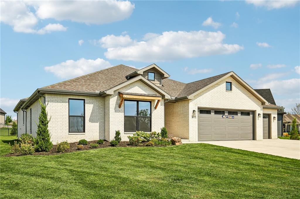 16322 W 166th Court