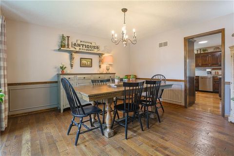 Tiny photo for 953 Yancey Street, Liberty, MO 64068 (MLS # 2621839)