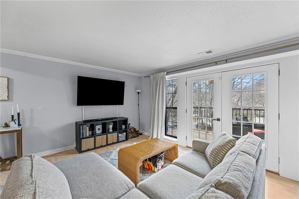 4727 Jarboe Street 55