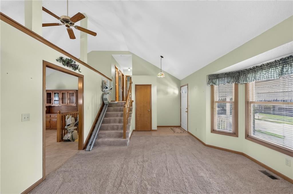 6527 Sioux Drive