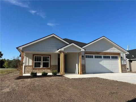 1116 Bluestem Circle Baldwin City KS 66006