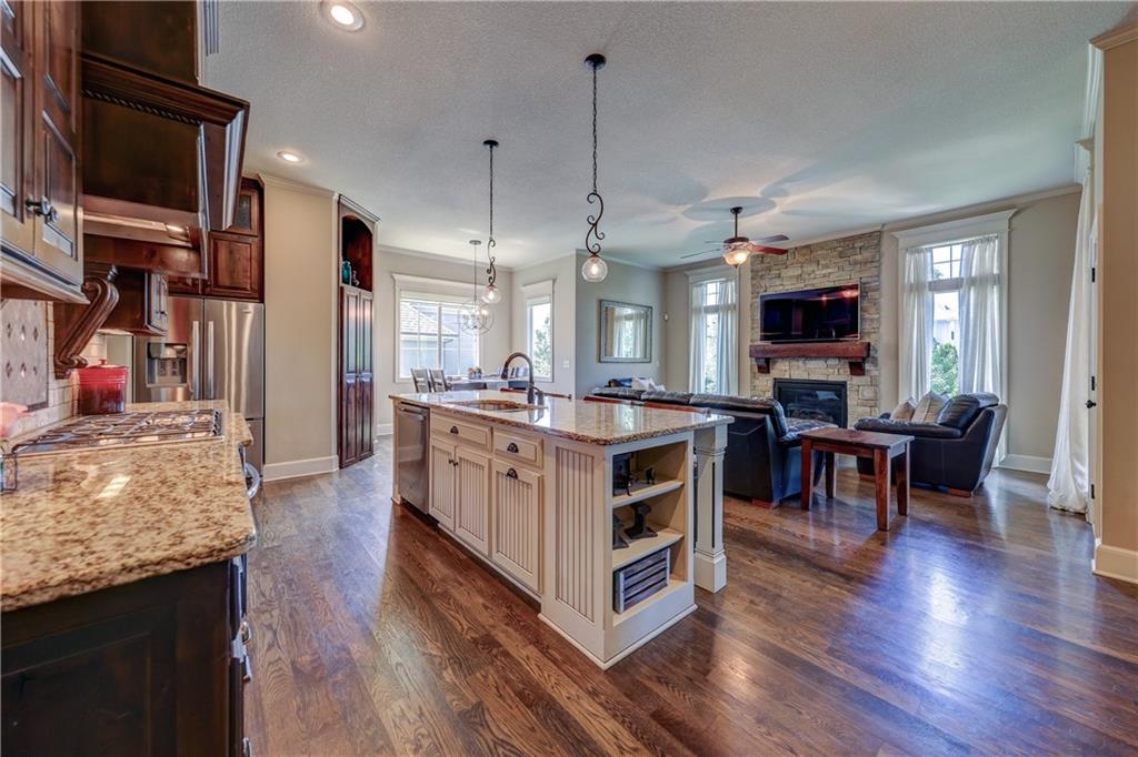 16524 Lucille Street