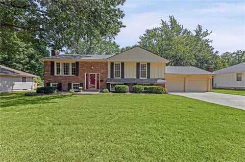 803 NE Balboa Street, Lee\'s Summit, MO 64086 - MLS#: 2639483
