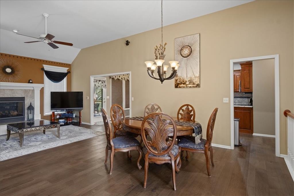 21400 W 98th Place