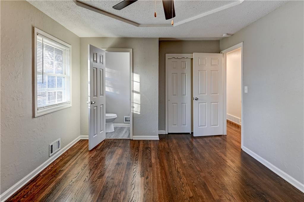 Kansas City, Missouri 64134, United States, 4 Bedrooms Bedrooms, ,2 BathroomsBathrooms,Residential,Pending,251802