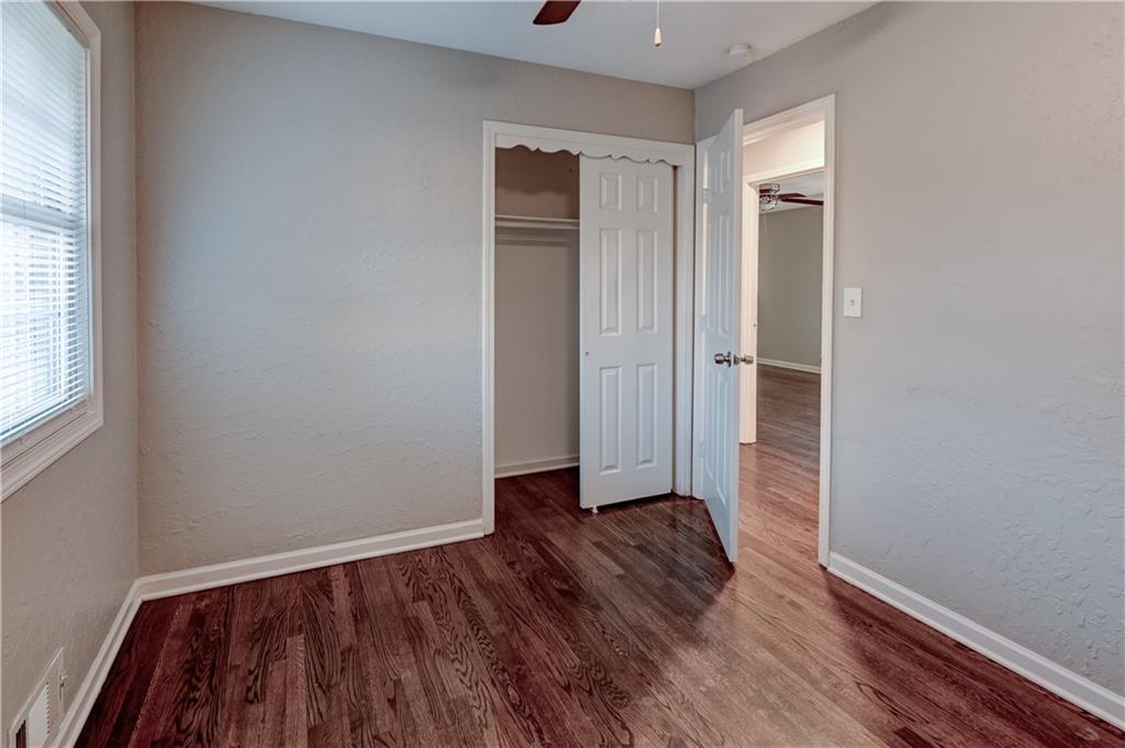 Kansas City, Missouri 64134, United States, 4 Bedrooms Bedrooms, ,2 BathroomsBathrooms,Residential,Pending,251802