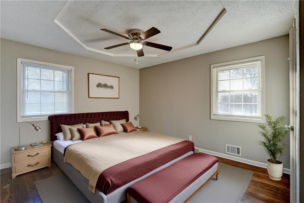 Kansas City, Missouri 64134, United States, 4 Bedrooms Bedrooms, ,2 BathroomsBathrooms,Residential,Pending,251802