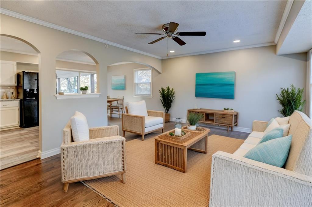 Kansas City, Missouri 64134, United States, 4 Bedrooms Bedrooms, ,2 BathroomsBathrooms,Residential,Pending,251802