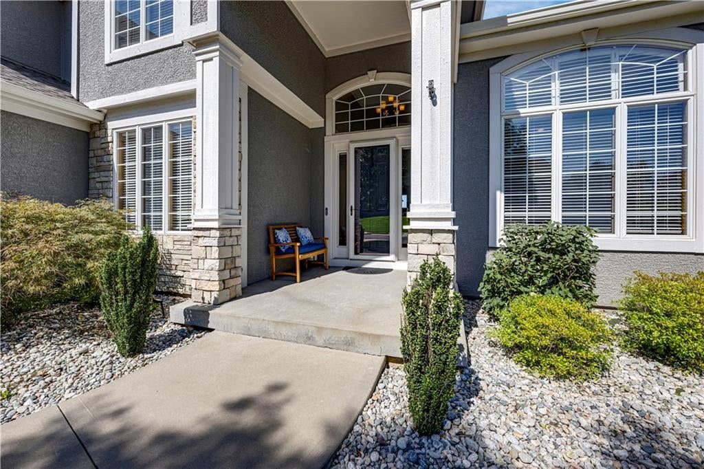 9924 Skyview Lane
