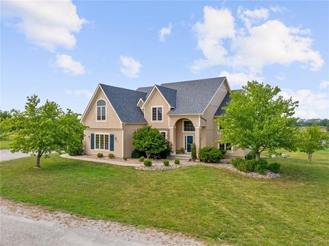 927 E 1938 Road, Eudora, KS 66025 - #: 2583541