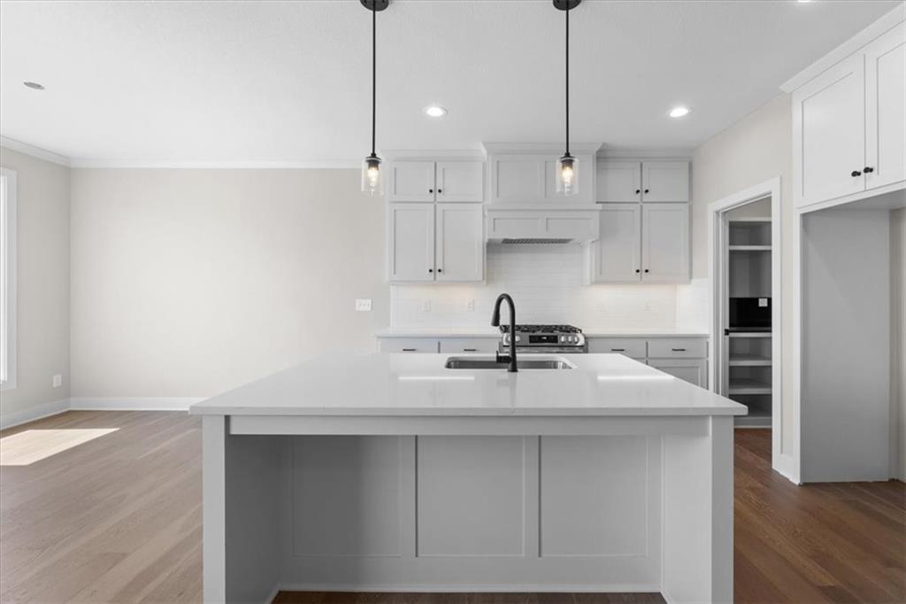 9468 Shady Bend Road