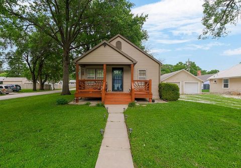 MLS: 2626344