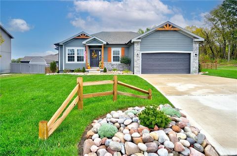 1203 SW Burns Court, Oak Grove, MO 64075 - MLS#: 2583776