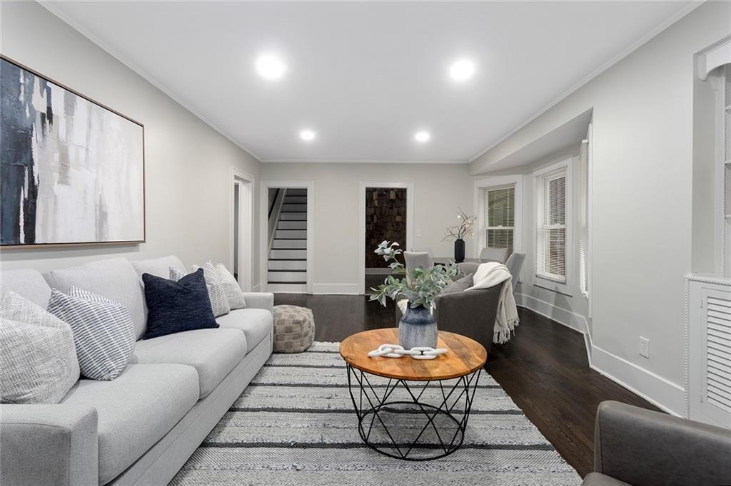 Photo of 34 S Jewell Street, Liberty, MO 64068 (MLS # 2584437)