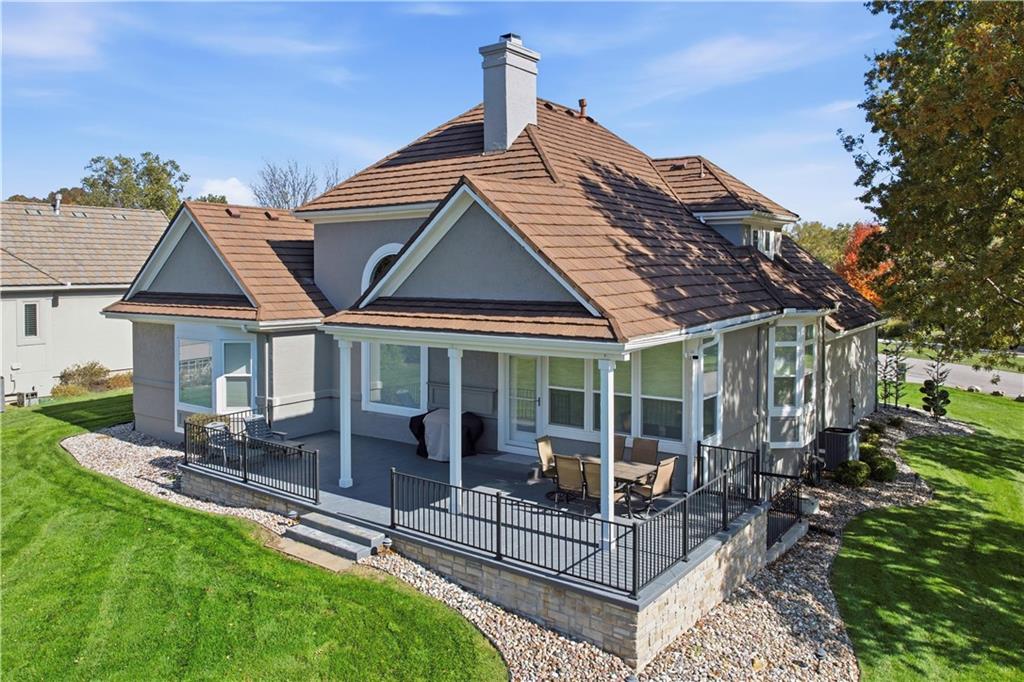 16942 E Heather Lane