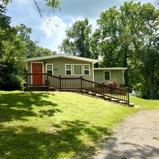 Photo 1 of 28 — 5701 E 56th Street, Kansas City, MO 64130